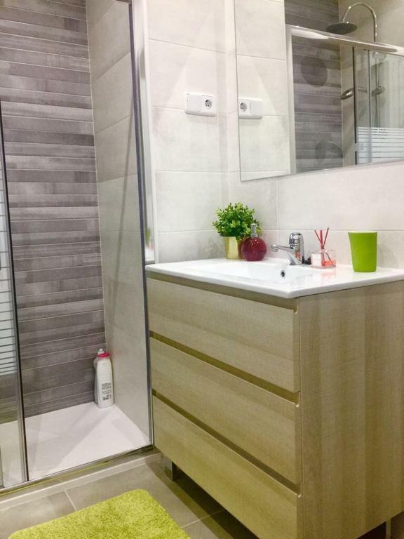 Apartamento Avenida De Portugal Logroño Exterior foto