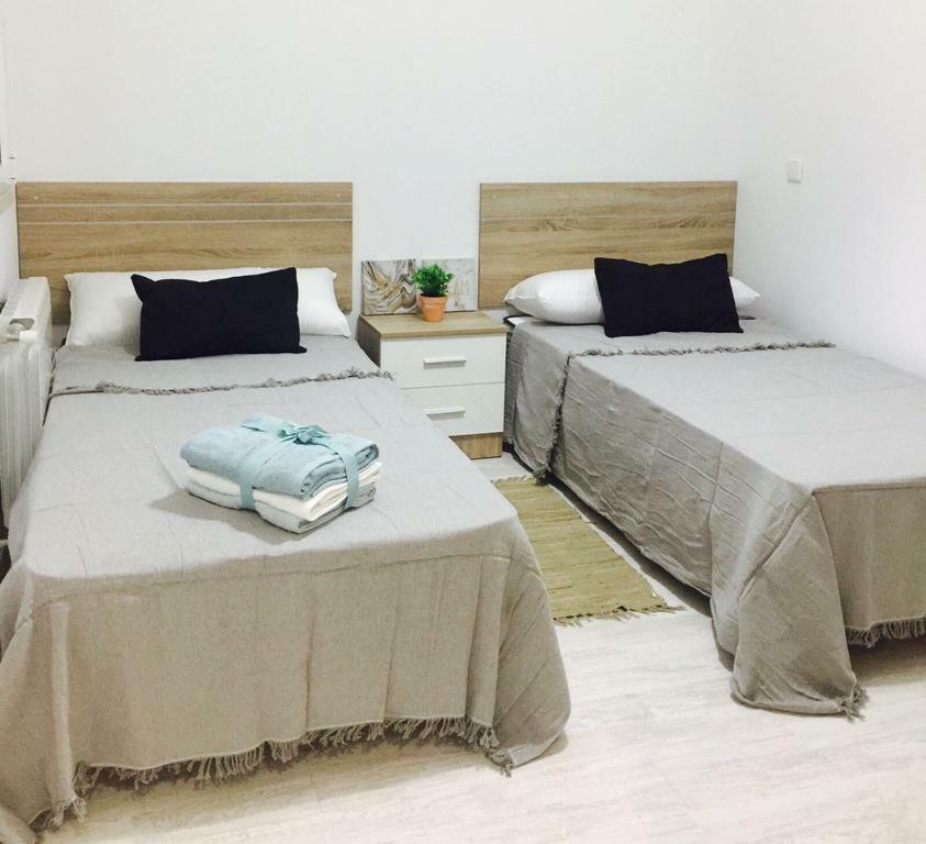 Apartamento Avenida De Portugal Logroño Exterior foto